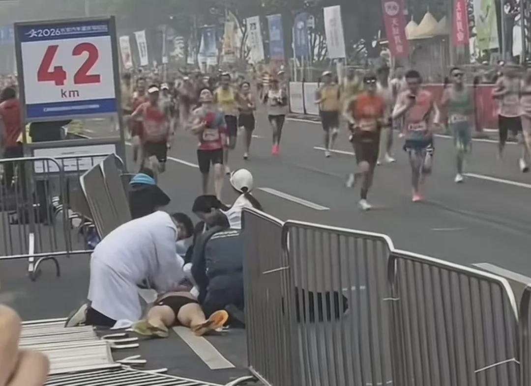 nba盘口-一马拉松选手，倒在42公里处，抢救无效去世