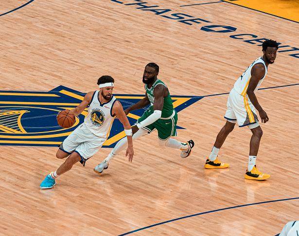 nba赔率-G2开打勇士将迎背水一战 库里：我们可以做出回应